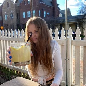 Meet your Posher, Haley